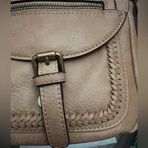 🤎 NWT! Sand Small Flap w/Braid Crossbody - Picture 12 of 12